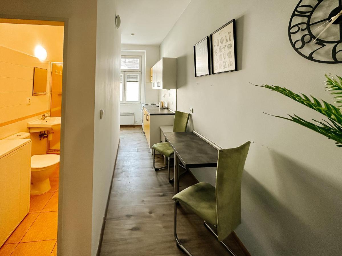 Savor Apartment Praha Bagian luar foto