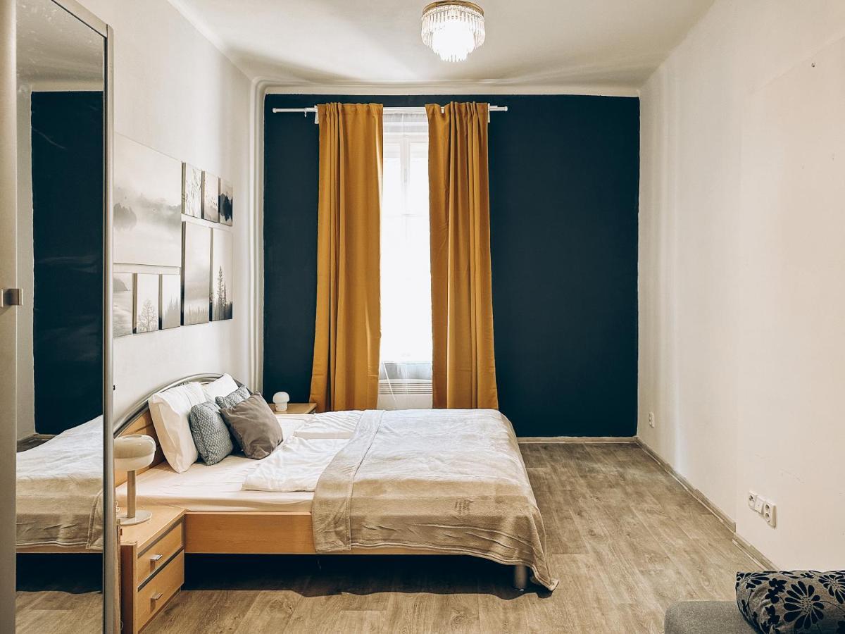 Savor Apartment Praha Bagian luar foto
